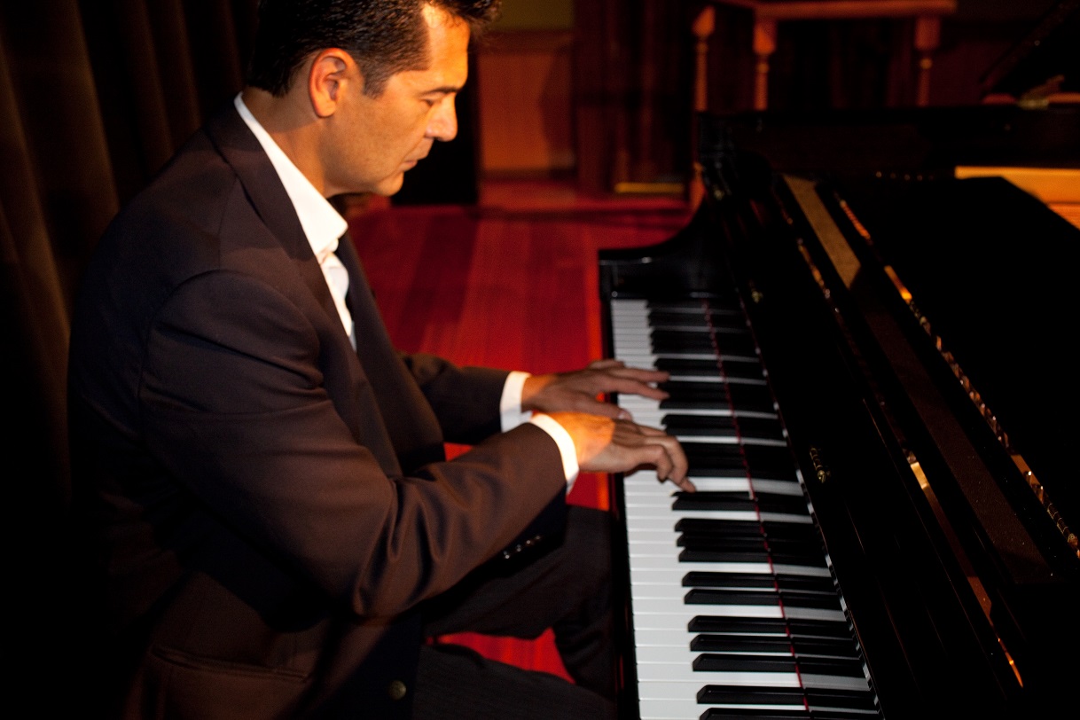 Jazz pianist Tony Pacini (C sharp). Photo by: Ciro Fusco.